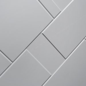 Geo - Porta con patografature e svuotature geometriche